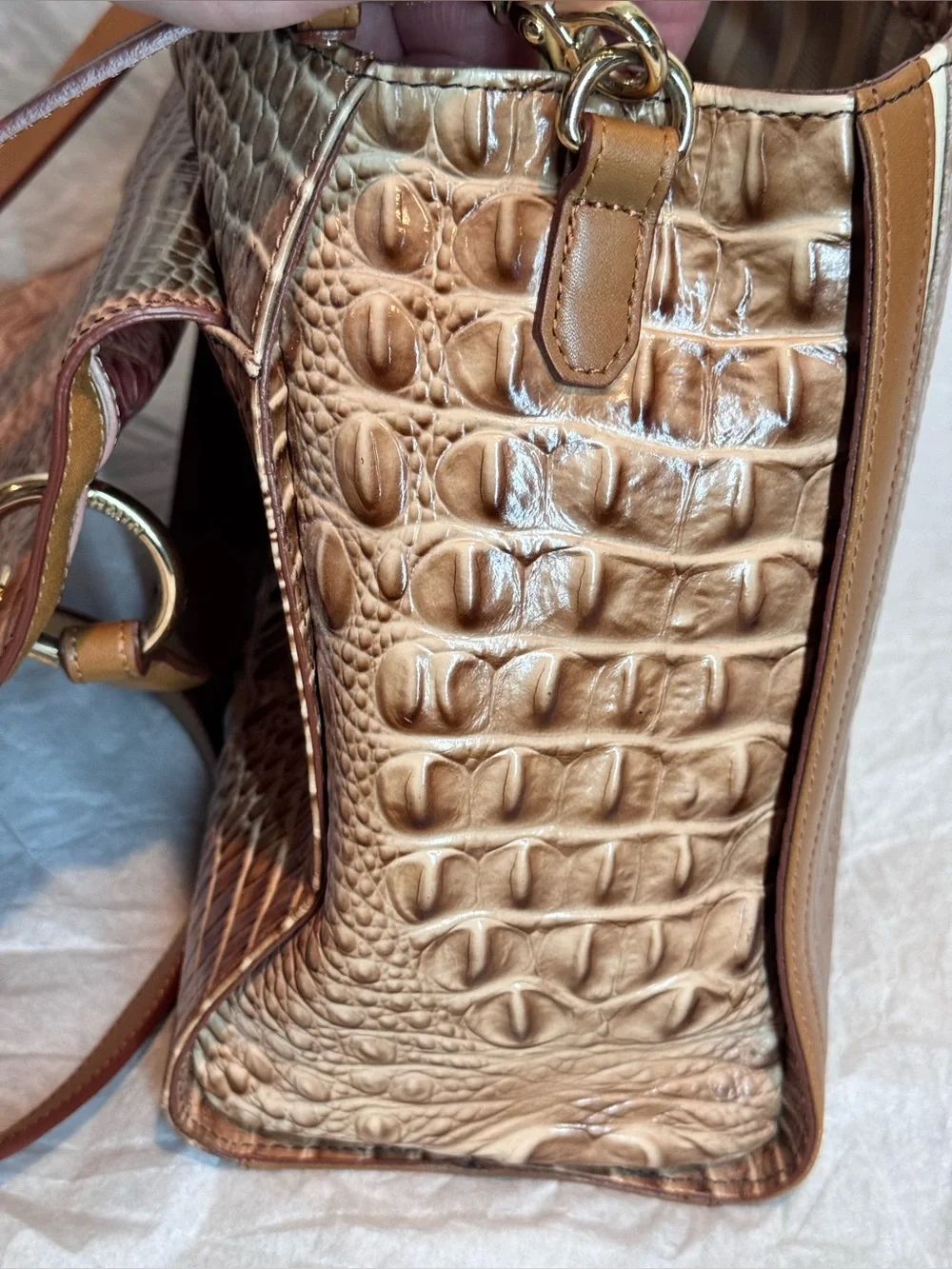 Brahmin Brinley in Sandshell Varadero Leather—Like New!